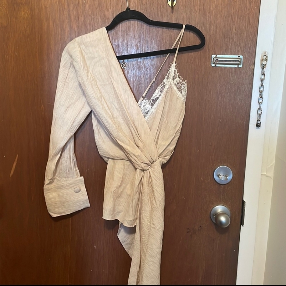 ZARA Asymmetrical Blouse Lace Cami Neutral Beige Blogger Fav XS NWT - Picture 5 of 13